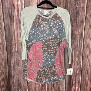 LuLaRoe Randy Raglan 3/4 Sleeve Shirt